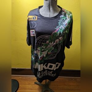 Akoo All Over Print Graphic Tee